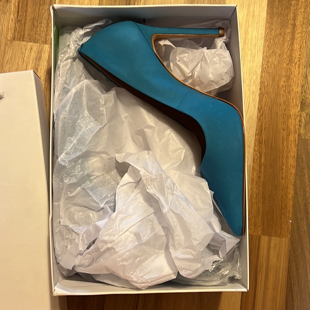 Schutz “Lou” teal suede pumps BNIB - Picture 4 of 5